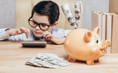 Kieszonkowe, konto, aplikacja – nowoczesne sposoby na naukę oszczędzania dla dzieci i nastolatków