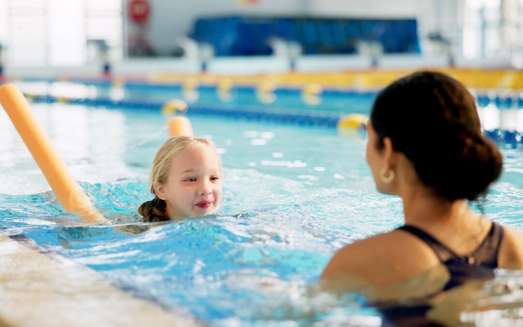 5 powodów, dla których warto zapisać dziecko na basen już w przedszkolu
